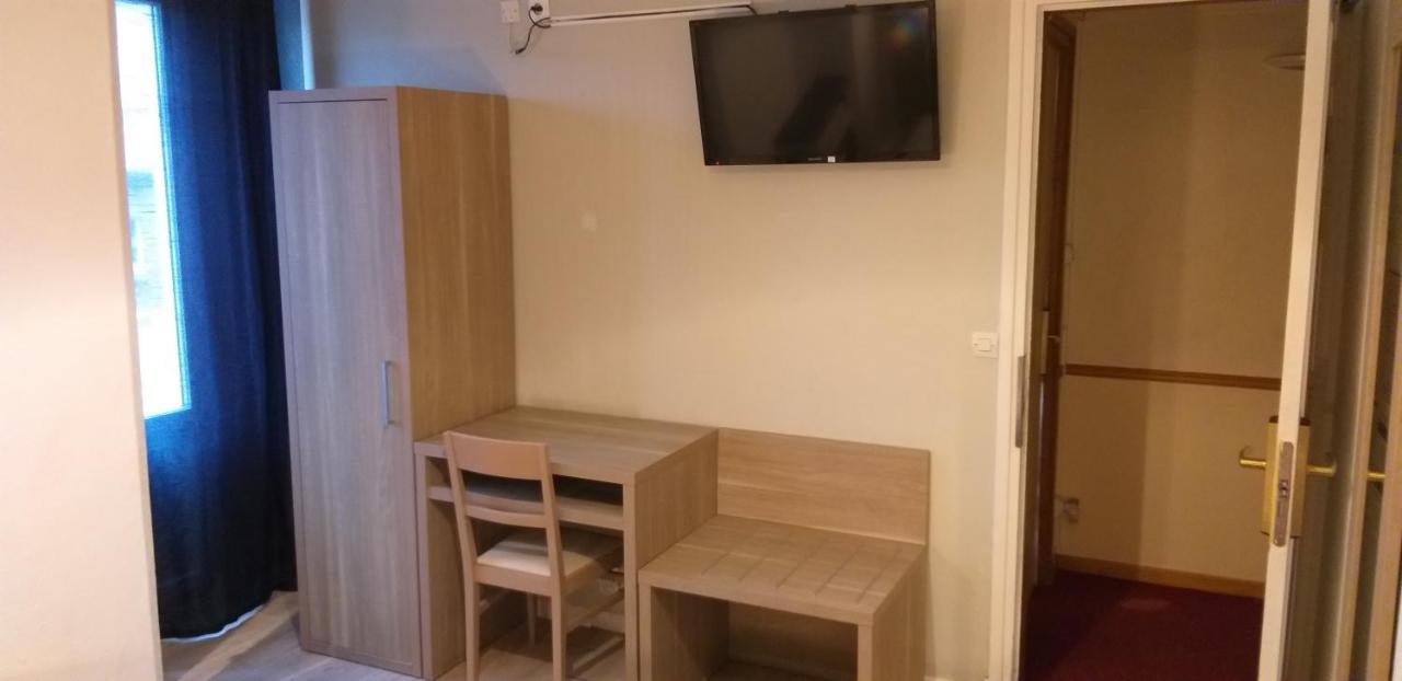 Hotel Pacific كاليه المظهر الخارجي الصورة