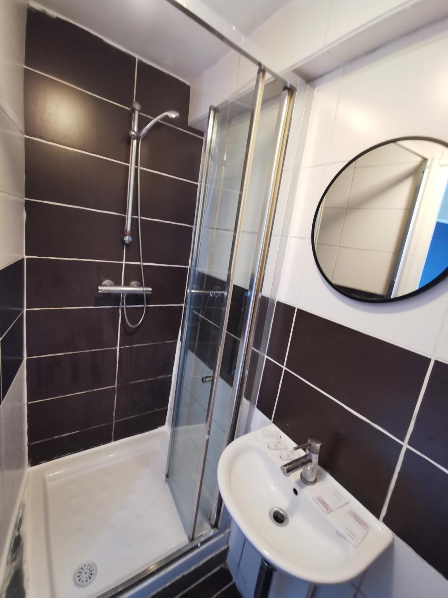 Hotel Pacific كاليه المظهر الخارجي الصورة