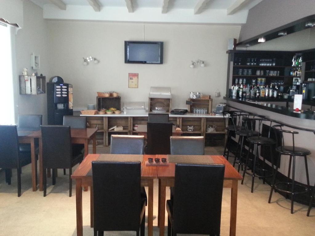 Hotel Pacific كاليه المظهر الخارجي الصورة